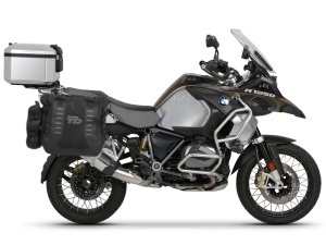 Complete set of SHAD TERRA TR40 adventure saddlebags and SHAD TERRA aluminium 37L topcase, including mounting kit SHAD BMW R 1200 GS Adventure/ R 1250 GS Adventure