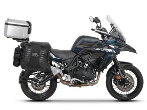 Complete set of SHAD TERRA TR40 adventure saddlebags and SHAD TERRA aluminium 37L topcase, including mounting kit SHAD Benelli TRK 502 X
