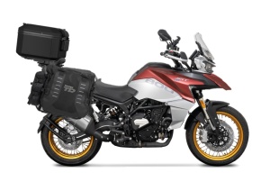 Set of SHAD TERRA TR40 adventure saddlebags and SHAD TERRA aluminium top case TR55 PURE BLACK, including mounting kit SHAD QJMOTOR SRT800/X - Img 1
