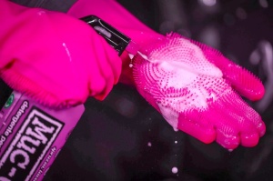 Deep scrubber gloves MUC-OFF 20405 pink M - Img 3