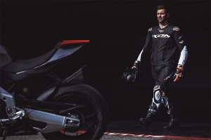 Pantaloni motociclete barbati piele Racing Ixon vara model Vortex 3 MS culoare: negru/alb - Img 3