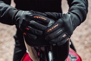 Manusi barbati Roadster iarna Ixon model Pro Hurricane 2 MS culoare: negru/rosu - degete tactile (waterproof) - Img 3