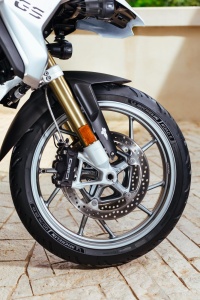 Anvelopa moto Michelin Road 6 120/70ZR17 (58W) TL - Img 2