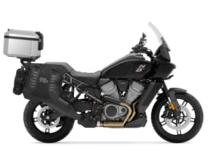 Complete set of SHAD TERRA TR40 adventure saddlebags and SHAD TERRA aluminium 37L topcase, including mounting kit SHAD Harley Davidson Pan America 1250