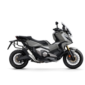 Set of SHAD TERRA TR40 adventure saddlebags, including mounting kit SHAD HONDA X-ADV 750 - Img 2