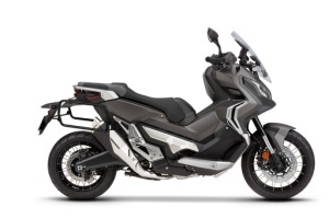 Set of SHAD TERRA TR40 adventure saddlebags, including mounting kit SHAD HONDA X-ADV 750 - Img 2