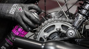 Motorcycle chain kit care MUC-OFF 21069 - Img 6