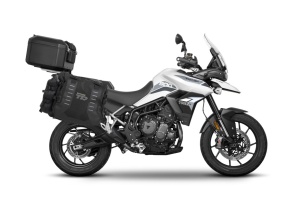 Set of SHAD TERRA TR40 adventure saddlebags and SHAD TERRA aluminium top case TR55 PURE BLACK, including mounting kit SHAD TRIUMPH TIGER 900/GT/RALLY - Img 1