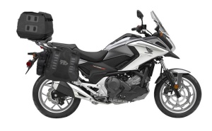 Set of SHAD TERRA TR40 adventure saddlebags and SHAD TERRA rear bag TR50, including mounting kit SHAD HONDA NC750X