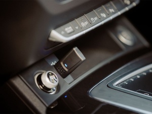 Quad Lock Adaptor Wireless carplay USB - Img 2
