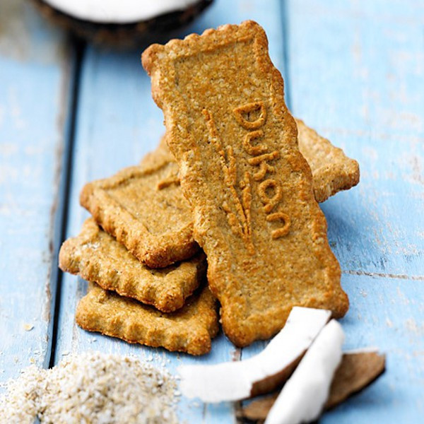 Biscuiti din tărâţe de ovăz cu cocos (Coconut Chips Oat Bran Biscuits