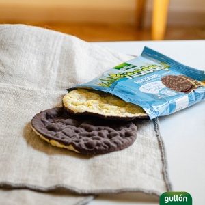 Rondele din porumb semiglazurate cu ciocolata neagra (fara zahar, fara gluten) 100g - Gullon VitalDay - Img 3