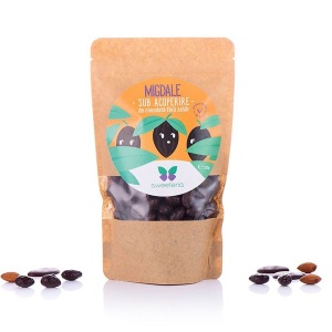 Migdale invelite in ciocolata neagra cu Stevia (fara zahar) 250g - Sweeteria
