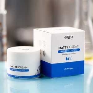 ROK SETEMBAR 2026 - HYDRO CONTROL Matte cream