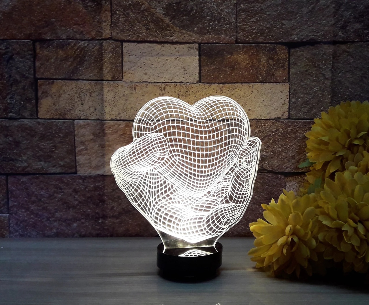 Lampa acrilică 3D cu soclu plastic alb RGB Inima - 1 | YEO