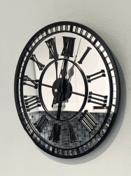 Ceas de perete elegant, realizat manual – un accent sofisticat pentru orice interior! - Img 2