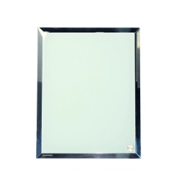 Plachetă din sticlă personalizată cu poză sau mesaj – cu margine oglindă (18x23 cm) - Img 3