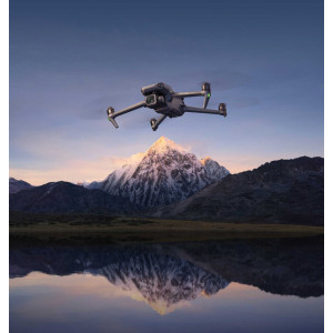 Drona DJI Mavic 3 Classic + Smart ControllerAutonomie 46min, gimbal 3 axe - Img 11