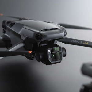 Kit Drona DJI Mavic 3 Cine Premium Combo, 5.1K50Gimbal 3axe, 15km raza transm., auton. 46min, 899g - Img 6