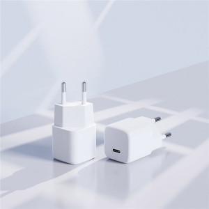 PLATINET WALL CHARGER 1xUSB TYPE-C PD 3.0 20W MINI SIZE WHITE - Img 2
