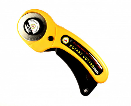 Cutter circular pentru textile