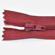 Fermoare nylon fixe nr. 3 - 20 cm visiniu