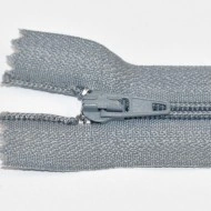 Fermoare nylon fixe nr. 3 - 20 cm gri