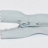 Fermoare nylon fixe nr. 3 - 20 cm gri deschis