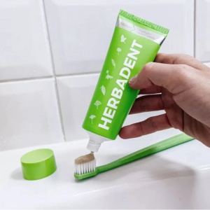 Herbadent SENSI- Pasta de dinti din plante pentru dinti sensibili 75g - Valabilitate 31,05,2026 - Img 3