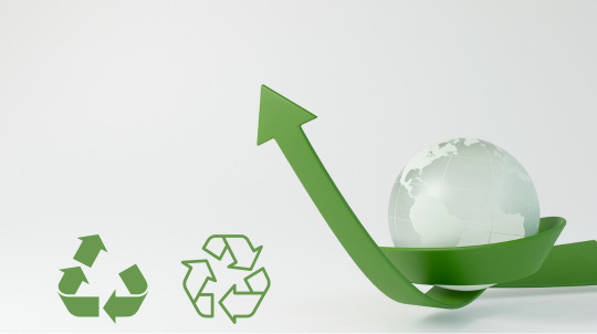 Upcycling vs. reciclare: o abordare complementară a managementului resurselor