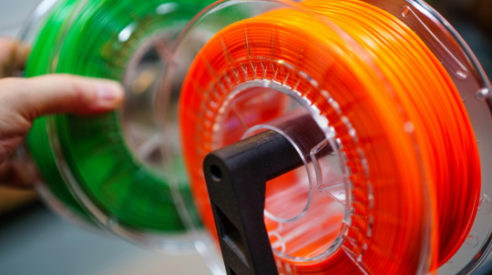 04. Ce filament să cumperi când începi printarea 3D. Ghid 2026