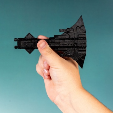 Un alt print Panchroma Galaxy PLA Black cu particule de aluminiu pentru efect lucios și printuri decorative - Filamente3D.ro