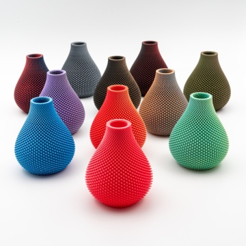 Mai multe vaze printate din filament 1.75 mm PolyTerra PLA Dual Foggy Orange (gri-portocaliu) 1kg si din alte culori - Filamente3D.ro