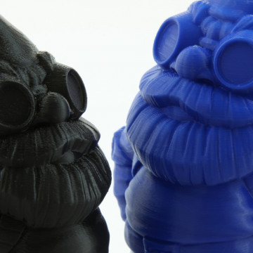 Macro statueta printata din filament Fiberlogy Easy PLA Black 850g - Filamente3D.ro