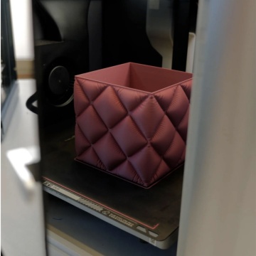 Vaza in imprimanta printata din  filament AzureFilm PLA Matte HS Bordeaux 1kg - Filamente3D.ro