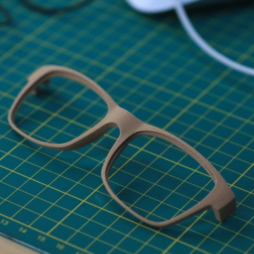 Ochelari printati din filament Polymaker PolyLite LW-PLA Wood 800g - Filamente3D.ro