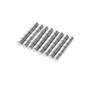 Set de 5 magneti neodim disc 3mm x 3mm