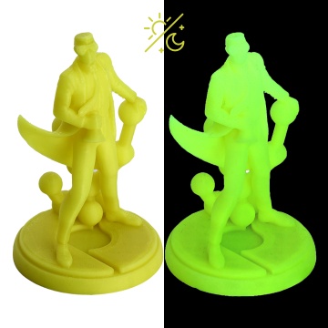Statueta Polyman printata din filament Panchroma Luminous Yellow – galben fosforescent, straluceste in intuneric - ideal pentru imprimare precisa - Filamente3D.ro