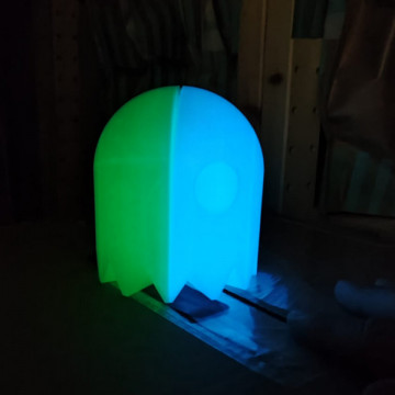 Pacman printat 3D din filament SmartFil PLA Blue Glow (albastru fosforescent) 750g si Glow Green - in intuneric - Filamente3D.ro
