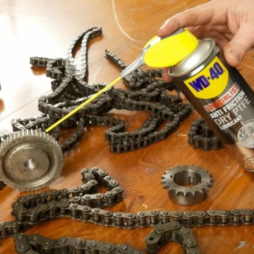 Aplicare lubrifiant uscat WD-40 antifrictiune cu particule de PTFE 400 ml - Filamente3D.ro