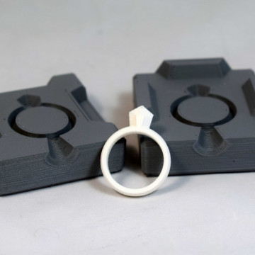 Piese printate 3D din filament 1.75 mm SmartFil PETG Magneto Detectable (gri) 750g - Filamente3D.ro