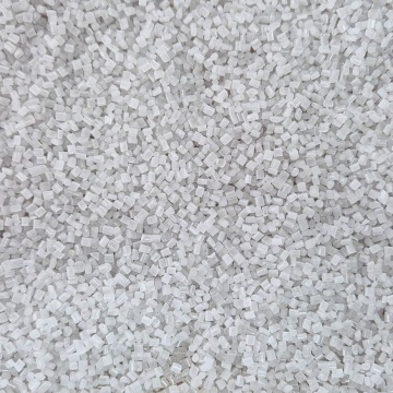 Detaliu granule FormFutura ReForm rPETG GB10 + UV