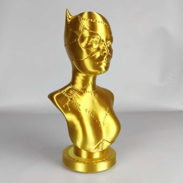 Statueta Catwoman printata din filament AzureFilm PLA Silk Gold 1kg - Filamente3D.ro