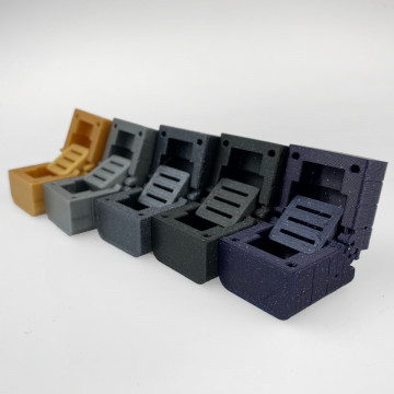 Cutiute de inele printate din filament Fiberlogy Easy PLA Aurora 850g si din alte culori - Filamente3D.ro