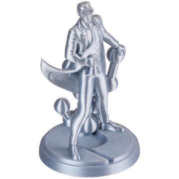 Statueta Polyman printata 3D din filament Polymaker Panchroma PLA Silk Silver - Filamente3D.ro