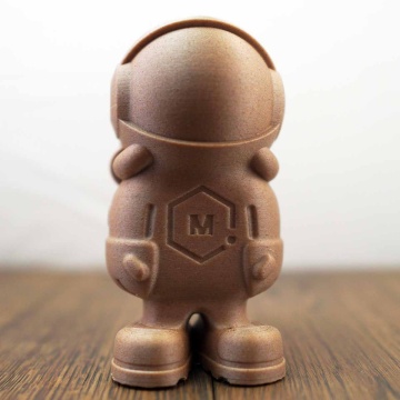 Astronaut printat din filament AzureFilm ReFill LumberLay Pine - Filamente3D.ro