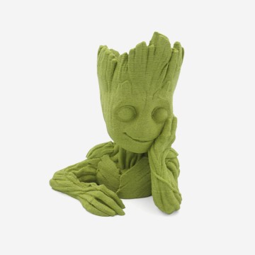 Statueta Baby Groot printata din filament Fiberlogy FiberWood Green 750g - Filamente3D.ro