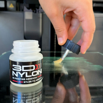 Aplicare cu pensula pe platforma adeziv 3DLac Nylon 30ml - Filamente3D.ro