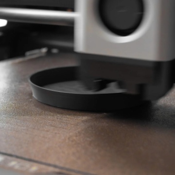 Piesa in timpul printarii din filament AzureFilm PLA Matte HS Black 1kg - Filamente3D.ro