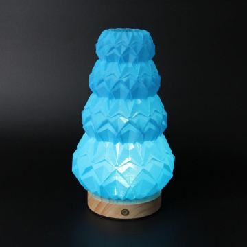 Abajur printat din filament Polymaker Panchroma PLA Translucent Cyan 1kg - Filamente3D.ro